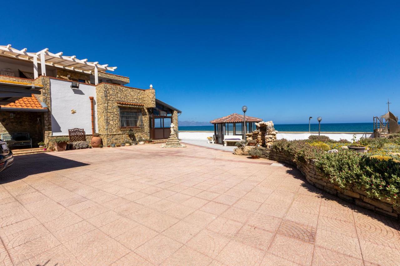Willa Casa Vacanza Barbera - In Riva Al Mare Trappeto  Zewnętrze zdjęcie