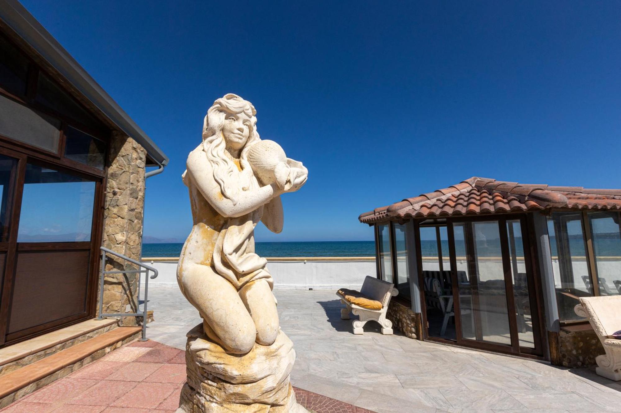 Willa Casa Vacanza Barbera - In Riva Al Mare Trappeto  Zewnętrze zdjęcie