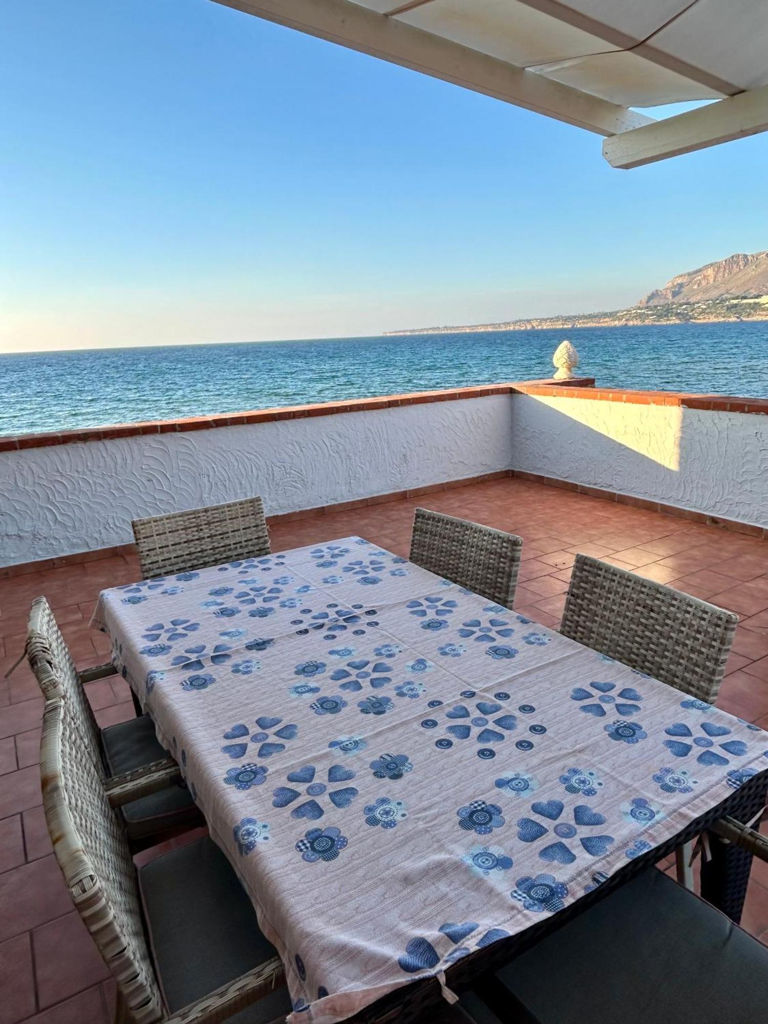 Willa Casa Vacanza Barbera - In Riva Al Mare Trappeto  Zewnętrze zdjęcie