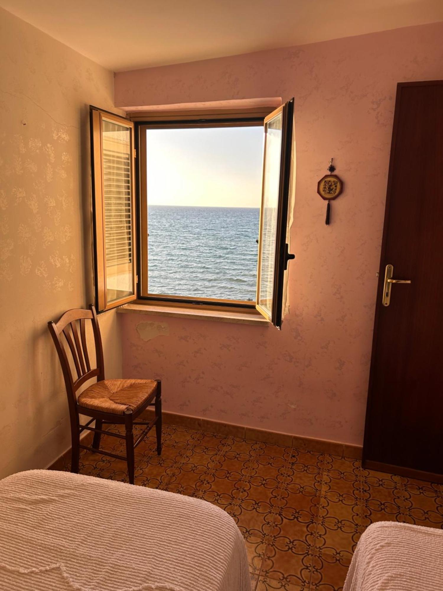 Willa Casa Vacanza Barbera - In Riva Al Mare Trappeto  Zewnętrze zdjęcie
