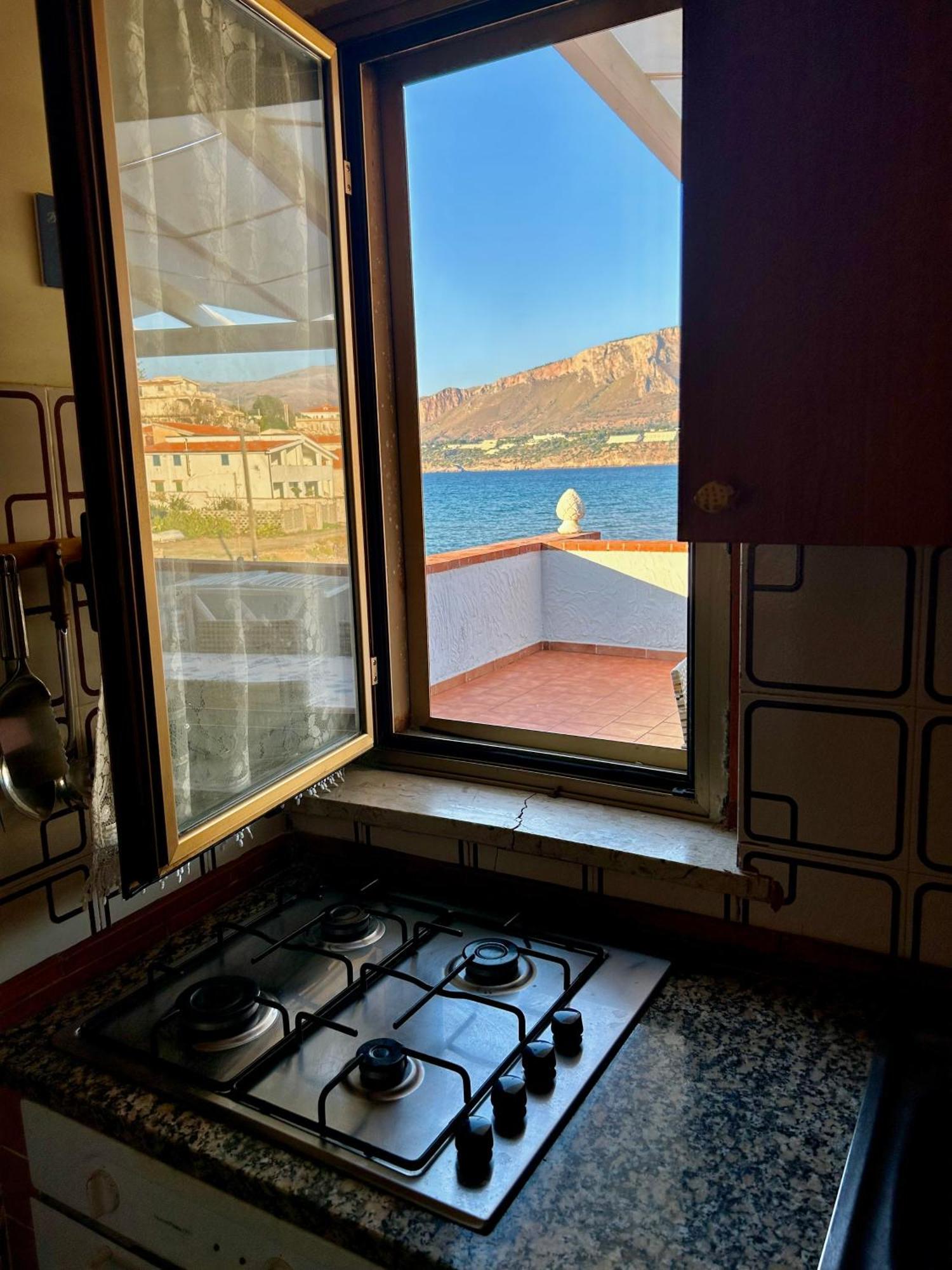 Willa Casa Vacanza Barbera - In Riva Al Mare Trappeto  Zewnętrze zdjęcie